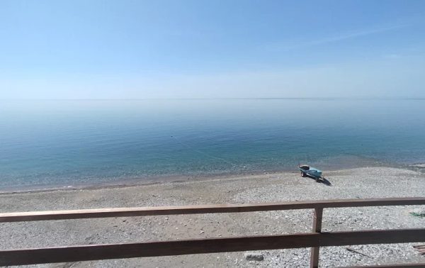 Пляж и море у комплекса «Гагрипш» в Гагре — фото 10